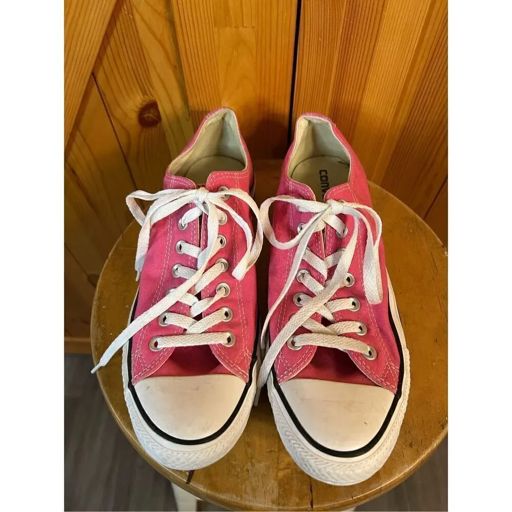 Converse All-Star, tennis shoes, pink unisex Men 9 Women 11￼￼ - Picture 2 of 12